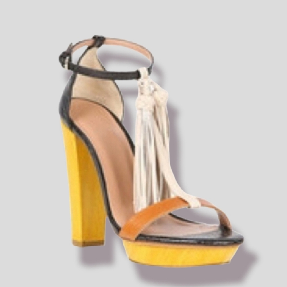 Hoss Intropia shoes